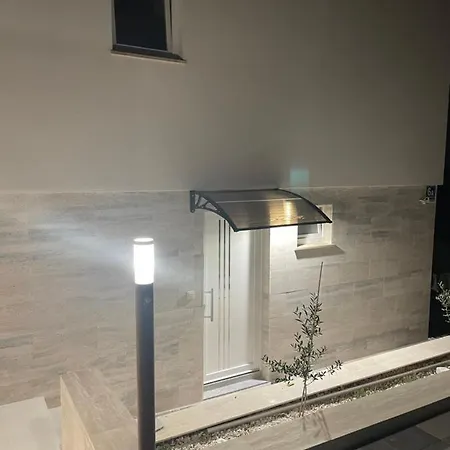 Vila Regina Apartment Rex With Swimming Pool Jezera Exterior photo