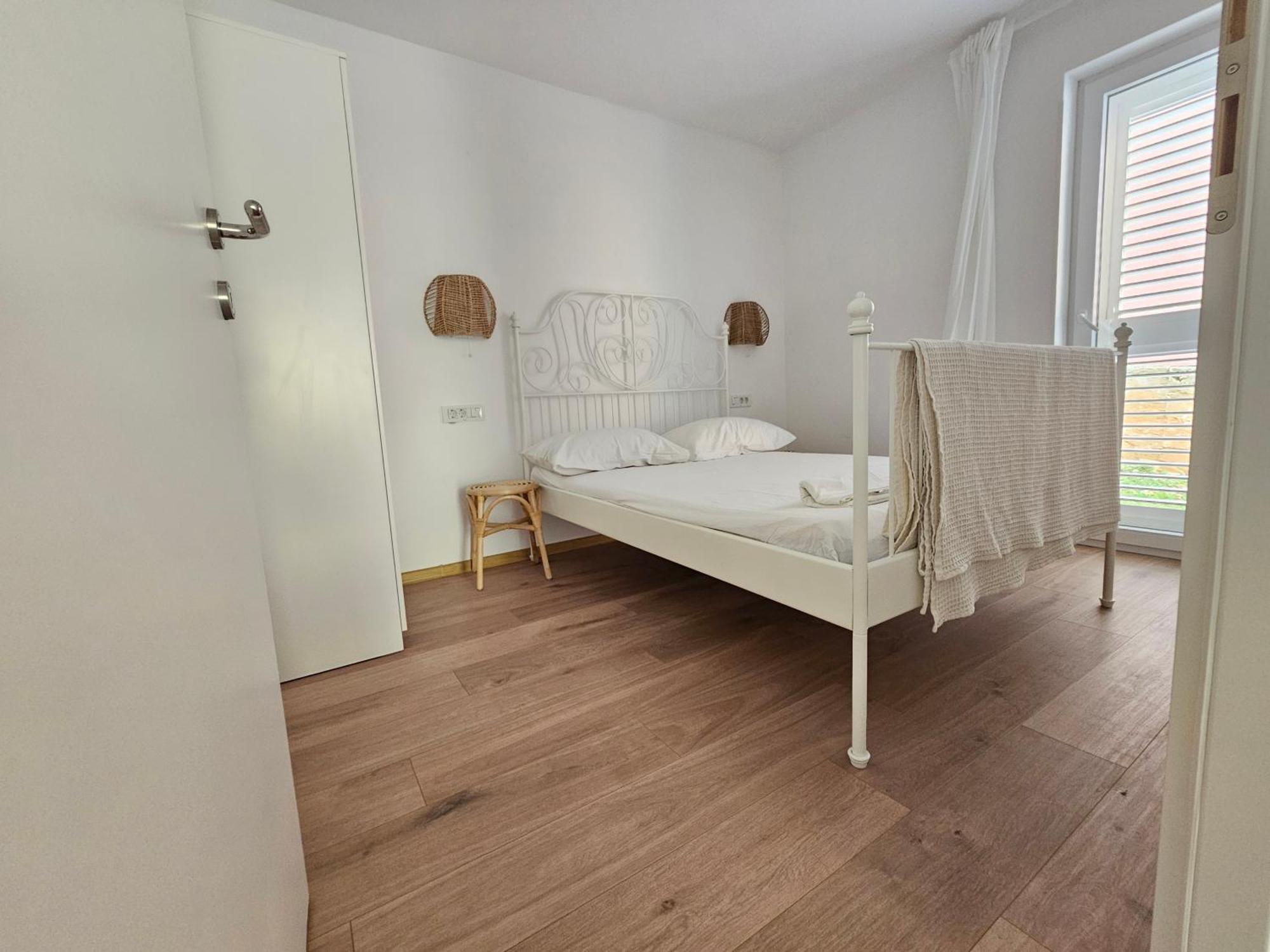 Regina Rex With Swimming Pool Apartment