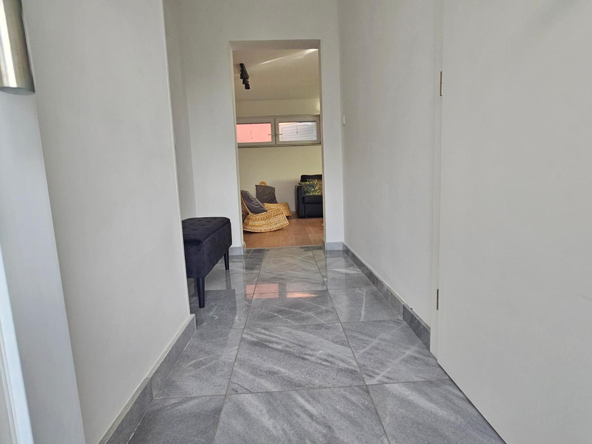 Apartment Regina Rex With Swimming Pool Jezera