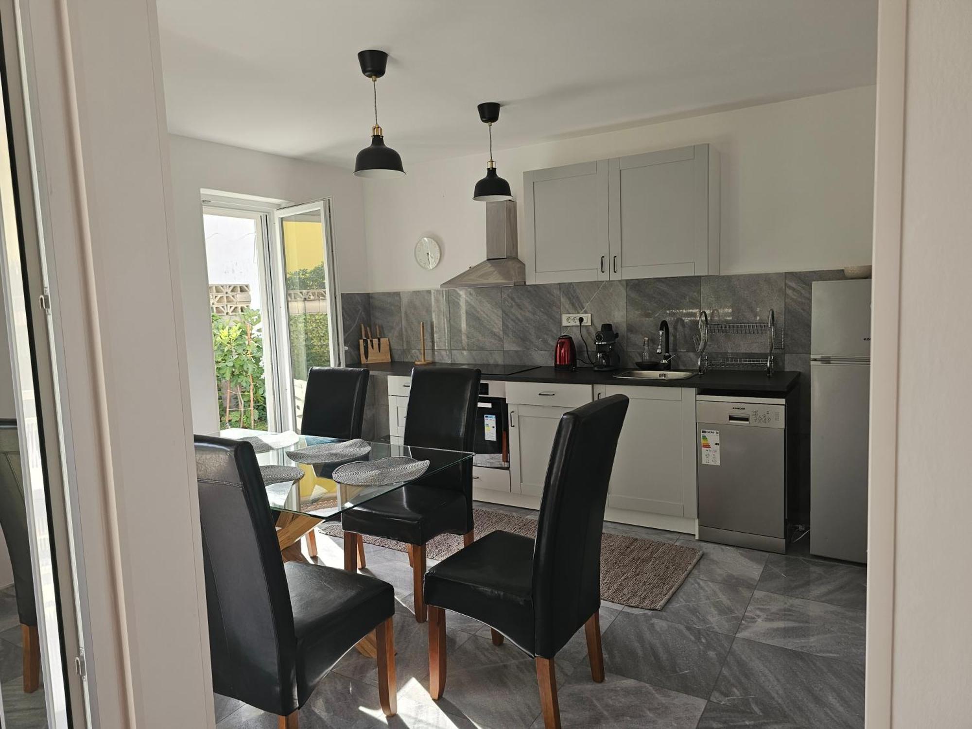 Apartment Regina Rex With Swimming Pool