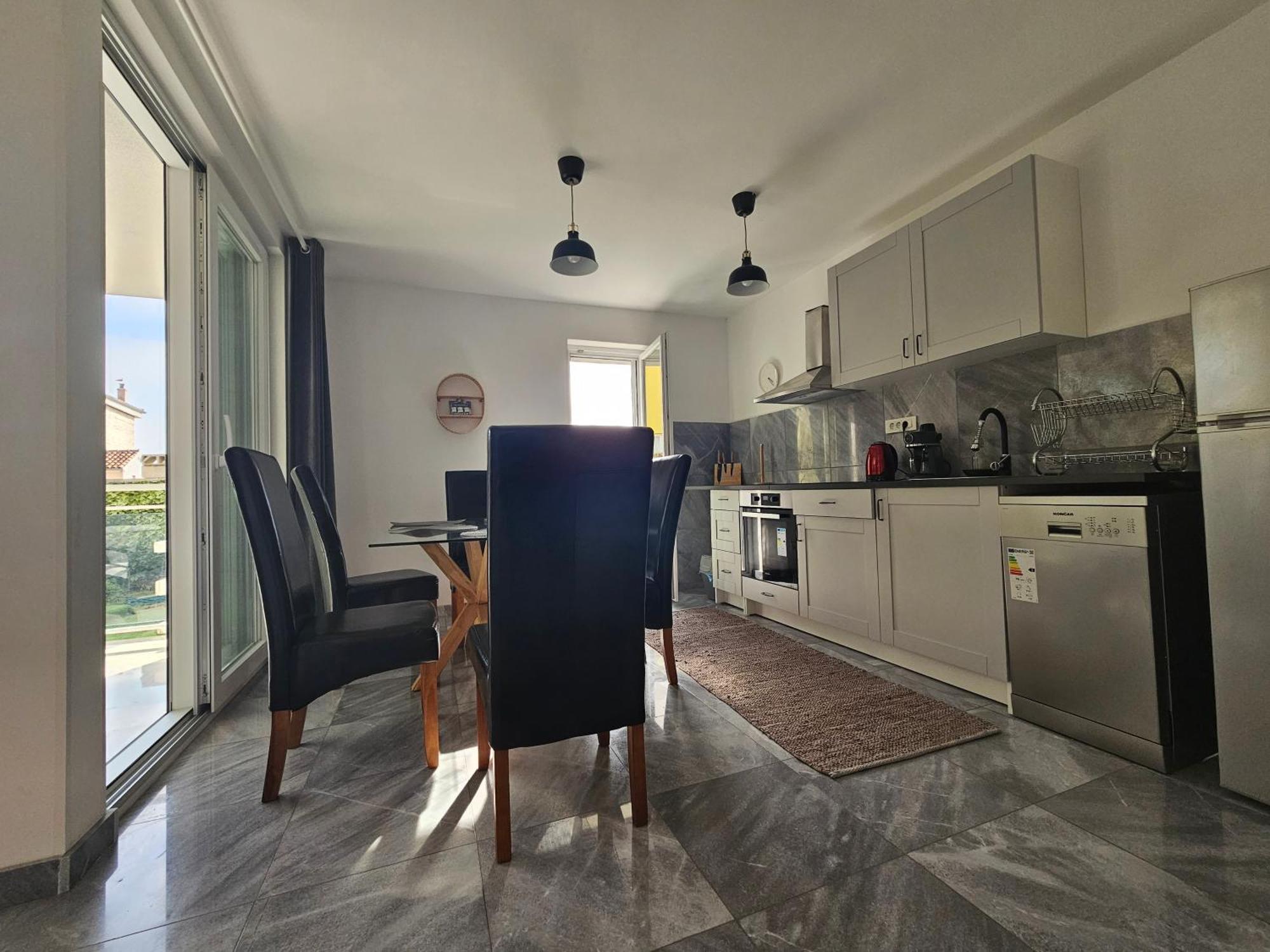 Apartment Regina Rex With Swimming Pool *