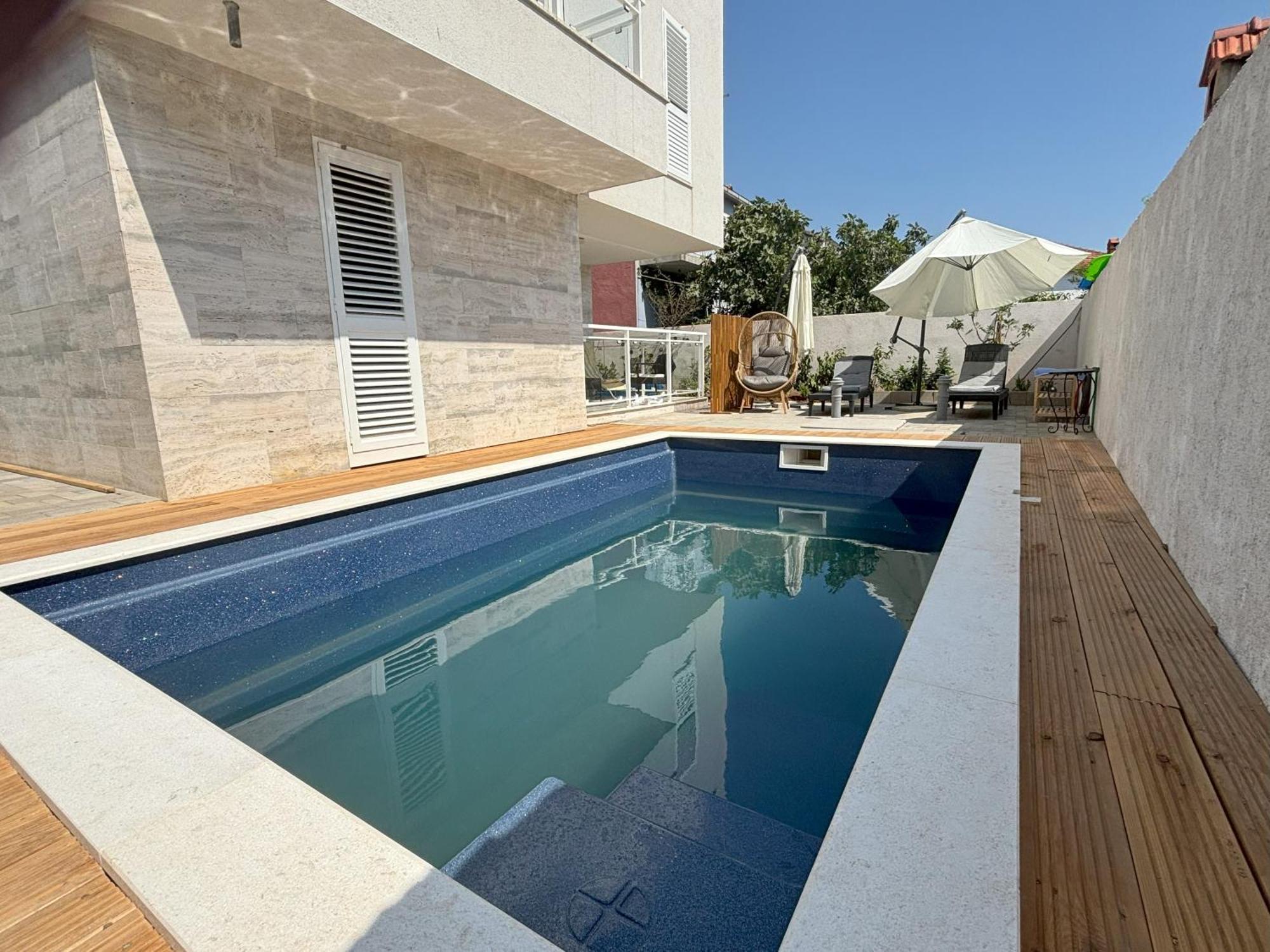 Apartment Regina Rex With Swimming Pool *